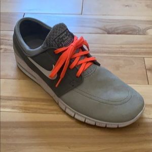 Nike Stefan Janoski - Nike Skateboarding
